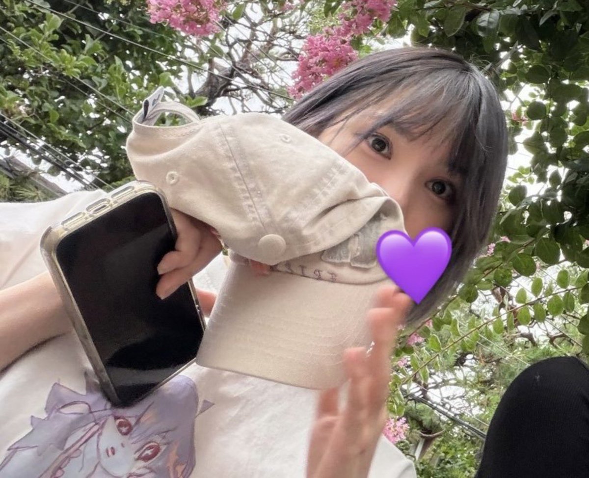 for eunha 𖹭 tweet media