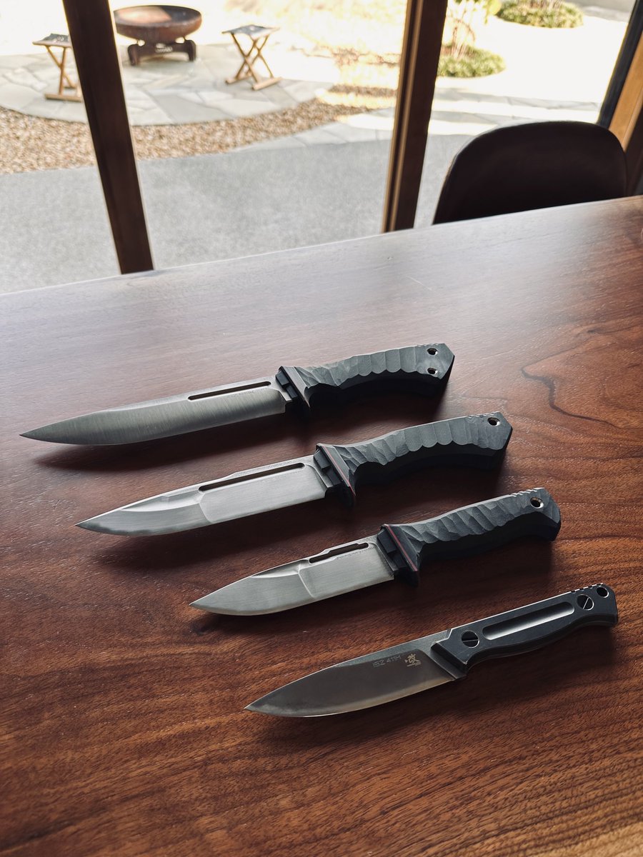 riguo_knives's tweet photo. ISZ カスタム再販決定!
販売日時: 7月22日(水)18:00〜
販売サイト: https://t.co/k4ymQJJTRR
▶︎タクティカル剣鉈
819K (脅威の8mm厚)
▶︎圧倒的硬度のZ-Tuffブレード
512VSP
516E
▶︎最強ハンティングナイフ
411-H改
各モデル1 or 2本のみ
#isz
#knives
#vanax
#ztuff
#riguo https://t.co/ohQREIzKmH
