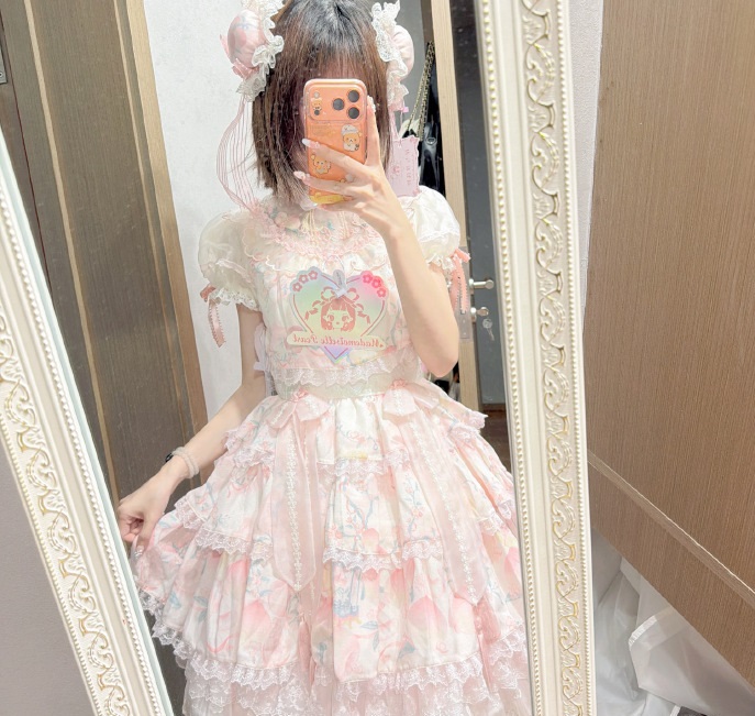 SizweGD's tweet photo. 开始啦！

现拍的饺子皮

赶紧看、我要删了... https://t.co/O8Lo1P64hu