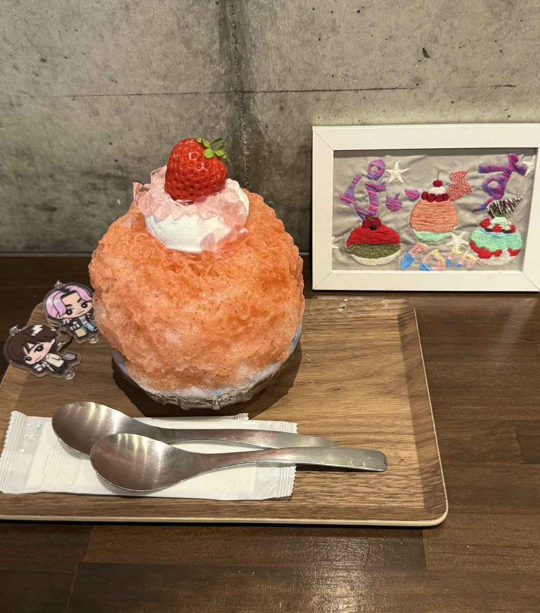sno_absk's tweet photo. 娘ちゃんとデート💚🩷

真夏のスワンボートチャレンジ🤣🤣🤣暑すぎてすぐかき氷屋さんへ避難！！！！！w https://t.co/2oIlyTg81N