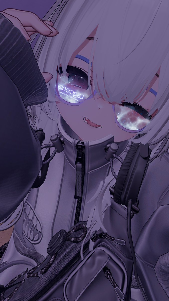 Vrc1445625Vrc's tweet photo. 輝夜ちゃん改変したよ〜✨
お気に入りのメガネと洋服〜💕
#STELLARWALKER
#てんぱすおおもり
#輝夜 https://t.co/66l8gSzpyQ