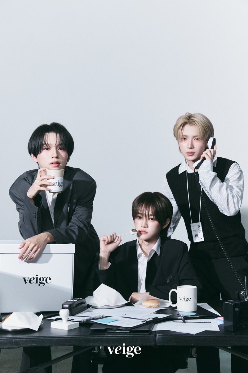 veige_v's tweet photo. <veige Photo : VAYONN>
@vayonn_inkode

#VAYONN #베이온 #veige #베이지
ⓒ2026. VYOOVA Corp. All rights reserved. https://t.co/kBDOanlBbg