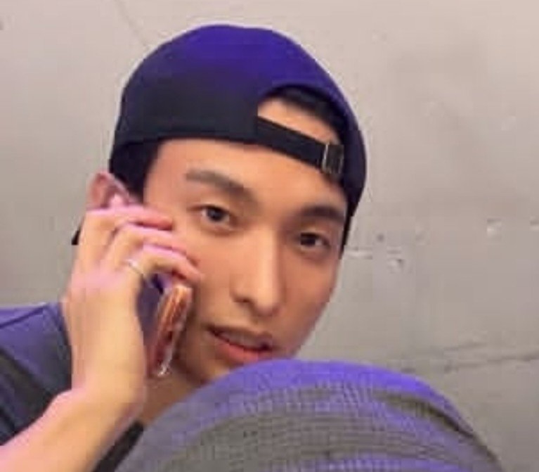 renebee__'s tweet photo. 🦌Aku bangun kok kamu udah ngga ada? ☹️
⚔️Kakak cantik, maaf tadi aku nggak bangunin kamu. Kamu keliatan capek banget, aku nggak tega bangunin.
🦌Oh jadi gitu? Kamu bikin aku kecapean biar gampang ditinggal main bareng temen-temen? Aku nggak asik ya? Nggak kayak temen-temen kamu? https://t.co/vO7Pdjf32g