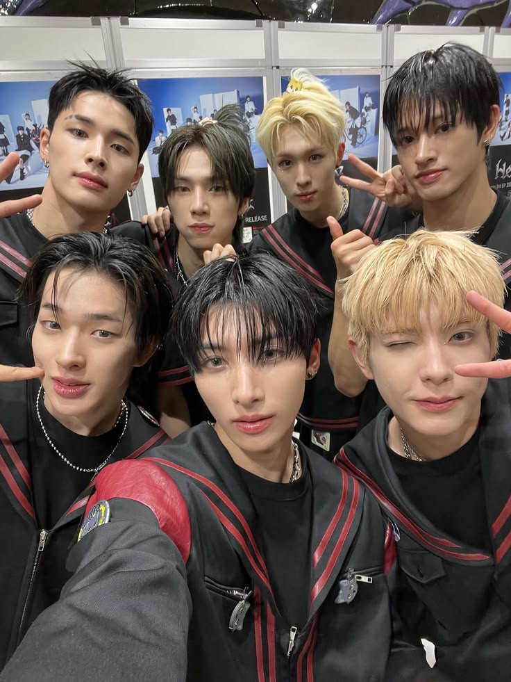 yugeon4lyfe's tweet photo. Nexz members as Nexz songs  !!

🎧 ♪ ༘⋆ ˖ ݁♬⋆.˚𝄞༄࿐༘⋆

a thread 🧵 https://t.co/5ydUN0xJB6
