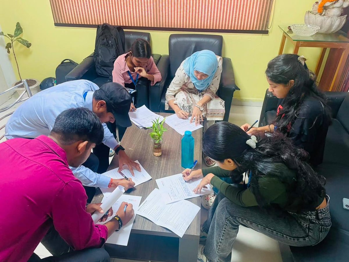Codezealtech's tweet photo. 🚀 Campus Placement Drive at #CodezealTechnology! 🎓

Best wishes to all the students who participated today. Wishing you success in your career journey! 🌟

🌐 https://t.co/si1r5Gh3So
📧 hr@codezealtech.com
📞 +91 9031863170

#CampusPlacement #PlacementDrive #CampusHiring https://t.co/o0ZZ8YyZo1