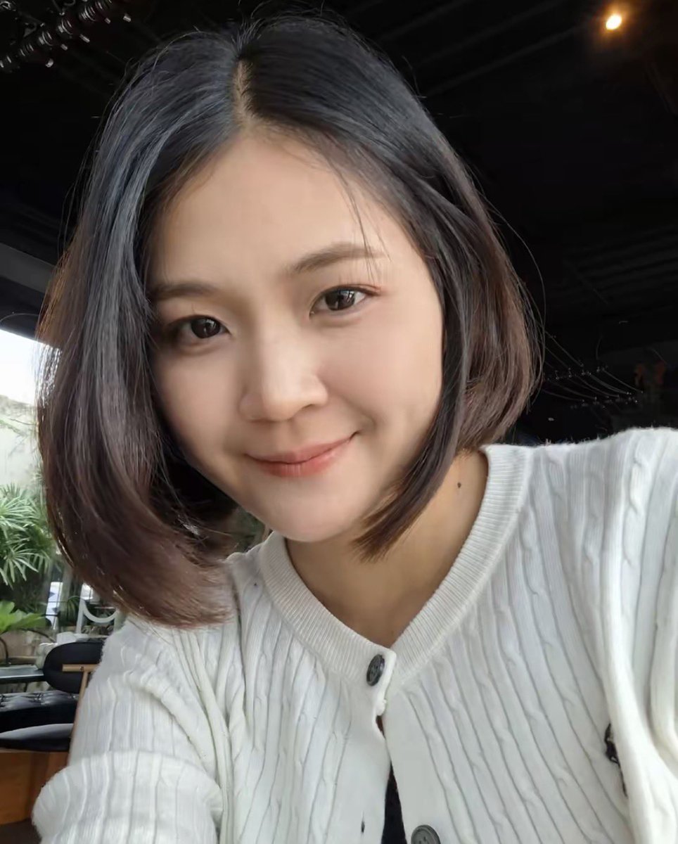 Madee8usq124's tweet photo. @x65086 รู้จักคนนี้ไหมอยู่ในเมืองกำแพง รู้จักทักมา https://t.co/9phtv8xpNr