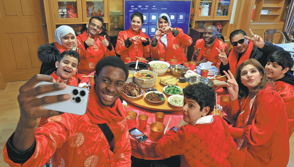 izhejiang's tweet photo. What makes Yiwu a home for global traders? 🌍 Beyond business, it's the people. From free Chinese classes to one-stop services and vibrant cultural exchanges, the city is helping thousands of international residents build careers, families and a true sense of belonging. https://t.co/BcpmrboajI