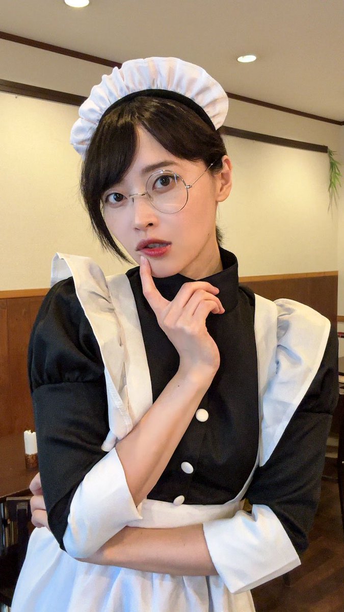 chitose11machi's tweet photo. メイド👓 https://t.co/a4QMQaV4zn