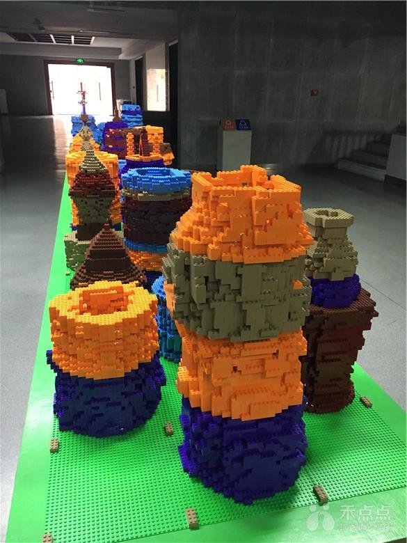 edvvxrp's tweet photo. Just finished building a block tower with my 5-year-old, and his proud grin is better than any trophy.  #FamilyMoments https://t.co/Qv9cTjSZfO