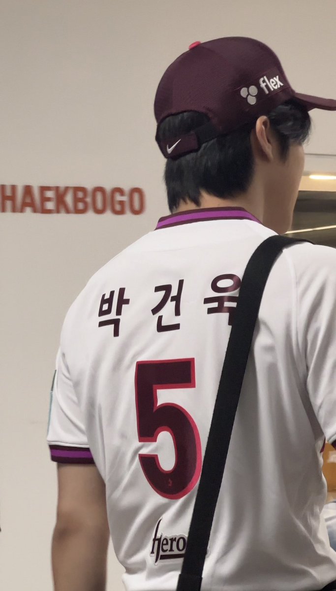 gunfo010110's tweet photo. 260721 키움 시구 출근길 #박건욱

박건욱 등판 태평양 https://t.co/3zbCBDWIod