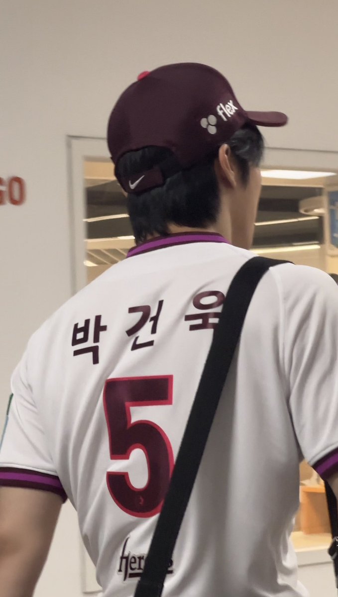 gunfo010110's tweet photo. 260721 키움 시구 출근길 #박건욱

박건욱 등판 태평양 https://t.co/3zbCBDWIod