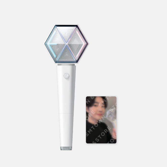 smtown_andstore's tweet photo. 🩶EXO OFFICIAL FANLIGHT VER.3.0🩶

엑소 응원봉 재입고 완료︎︎🪄◝✩
지금 바로 만나보세요!

📍Berriz X SMTOWN &STORE (@berrizshop)
🔗https://t.co/xubvFDa7hi

📍SMTOWN &STORE
🔗https://t.co/ltFZxBqJFv

#EXO #엑소 #SMTOWNandSTORE #andSTORE 
#에스엠타운앤드스토어 #앤드스토어 #AllaboutYourCeleb
