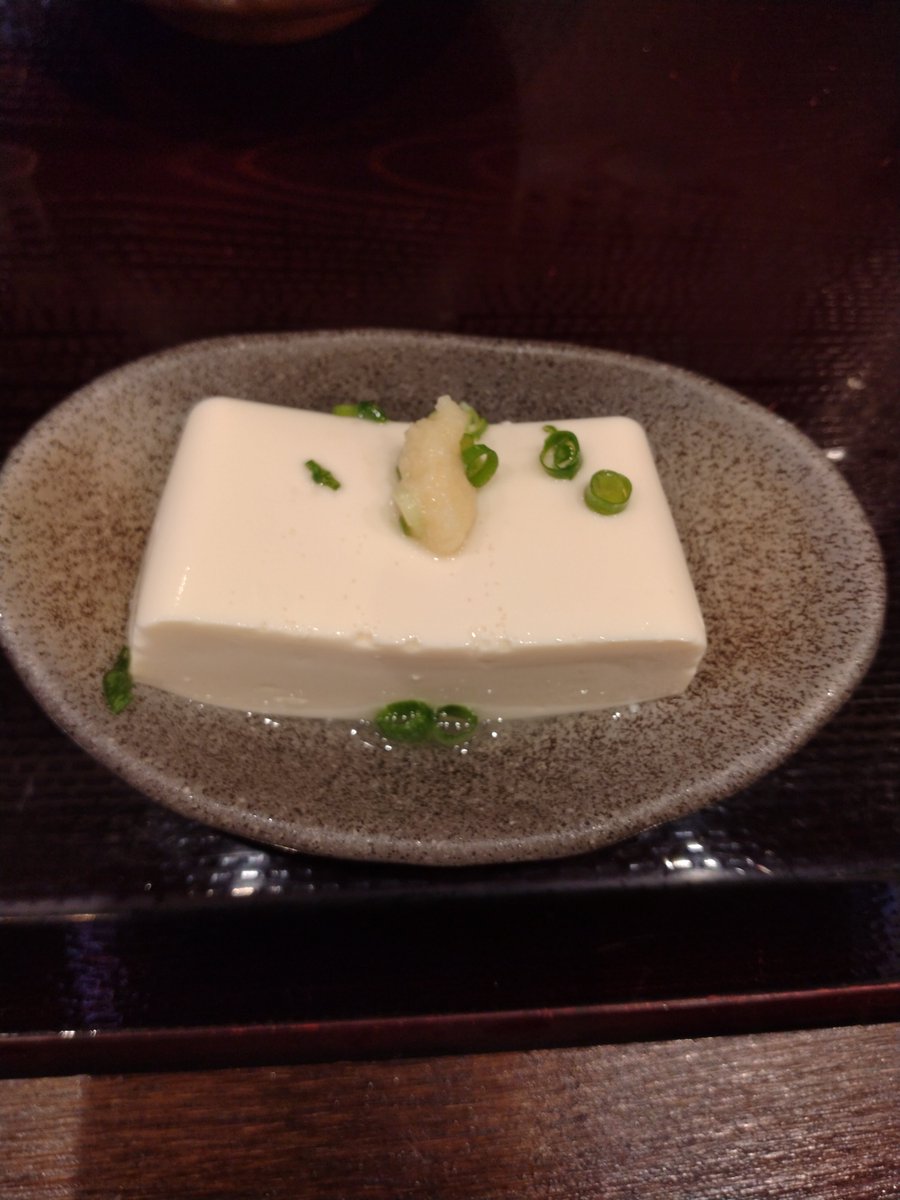 kjfujima's tweet photo. 2026年7月12日しんぱち食堂高田馬場店、大トロ銀鮭ハラス焼き定食、ご飯、漬物、冷奴、、味噌汁 https://t.co/9r9xBnsJxU