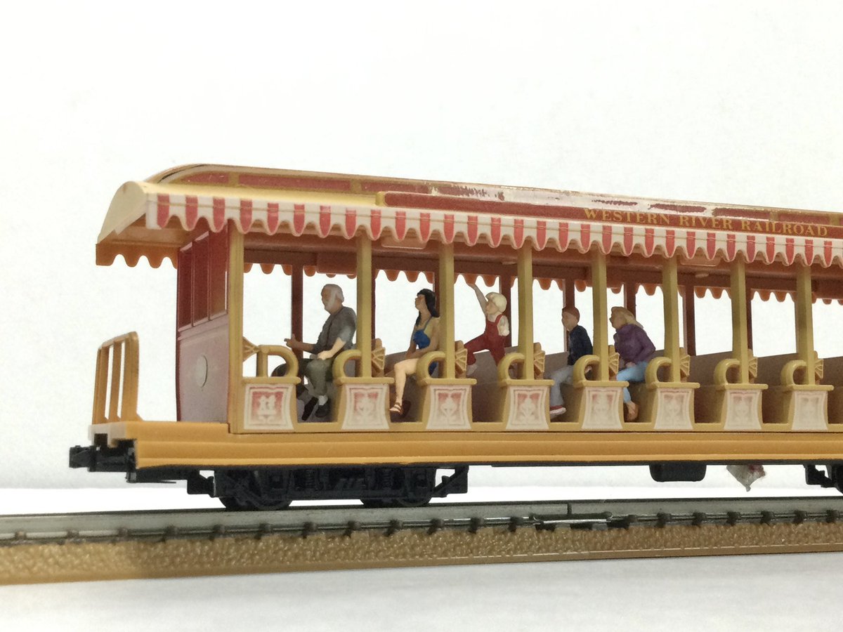 TDLウエスタンリバー鉄道コロラド。某鉄道イベントの鉄道雑貨屋の