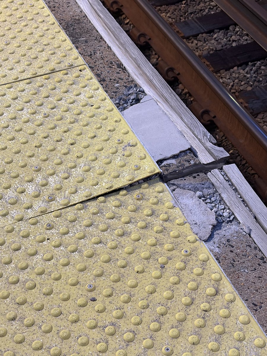 GaryStef's tweet photo. @MetroNorth well this looks safe at the Hawthorne station. What crew would patch a platform to make it a tripping hazard worse? https://t.co/IeMEYrSogK