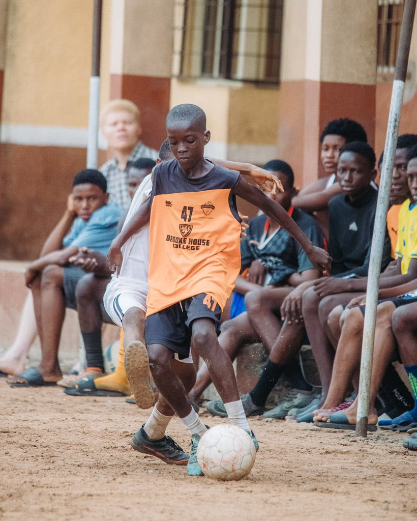 TheAcademLeague's tweet photo. The journey starts on the training ground.

Every touch, every pass, every session matters.

📍Shuffle Select FA (@shuffle select) 

⚽ Let Them Play.
⭐ Future Stars Play Here. https://t.co/3d84XSxIGY