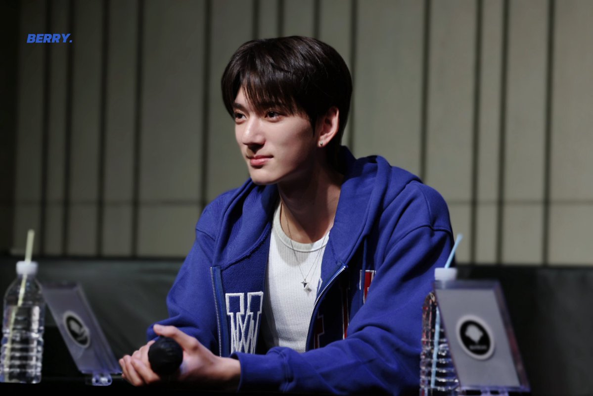 베리 tweet media