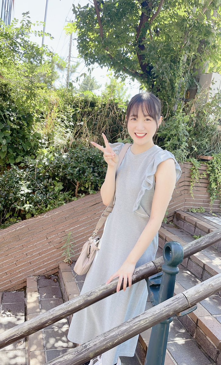 motoyuna_poki's tweet photo. 卒業公演、たくさんの方に申し込んでいただけて本当に嬉しいです！
この4年間頑張ってきて、ポ木ちゃんを見送りたいと思ってくださる方が知らぬ間に増えていたんだなぁと💭
今回落選してしまった方も卒業後も会う機会を作りたいと頑張っていますので、また会いに来てね😭
本当にありがとう💓 https://t.co/fqNwmVIEOy