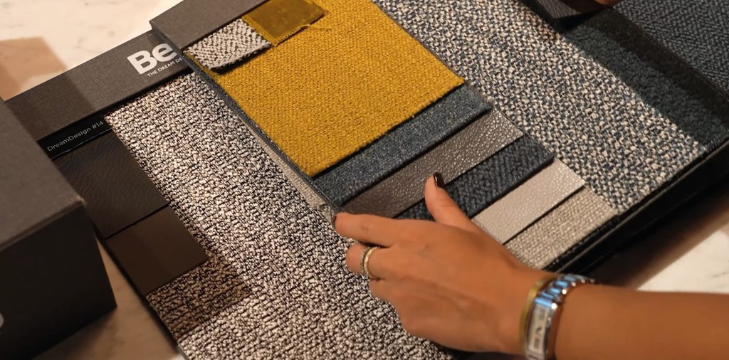 BertoSalotti's tweet photo. Che materiale scegliere per il divano? La guida per trovare quello giusto
🔗 https://t.co/VUbOY5heUt 
#divanotessuto #divanopelle #rivestimento #interiordesign #madeinmeda #BertO @Filippo_Berto https://t.co/1zdl0kuAN6