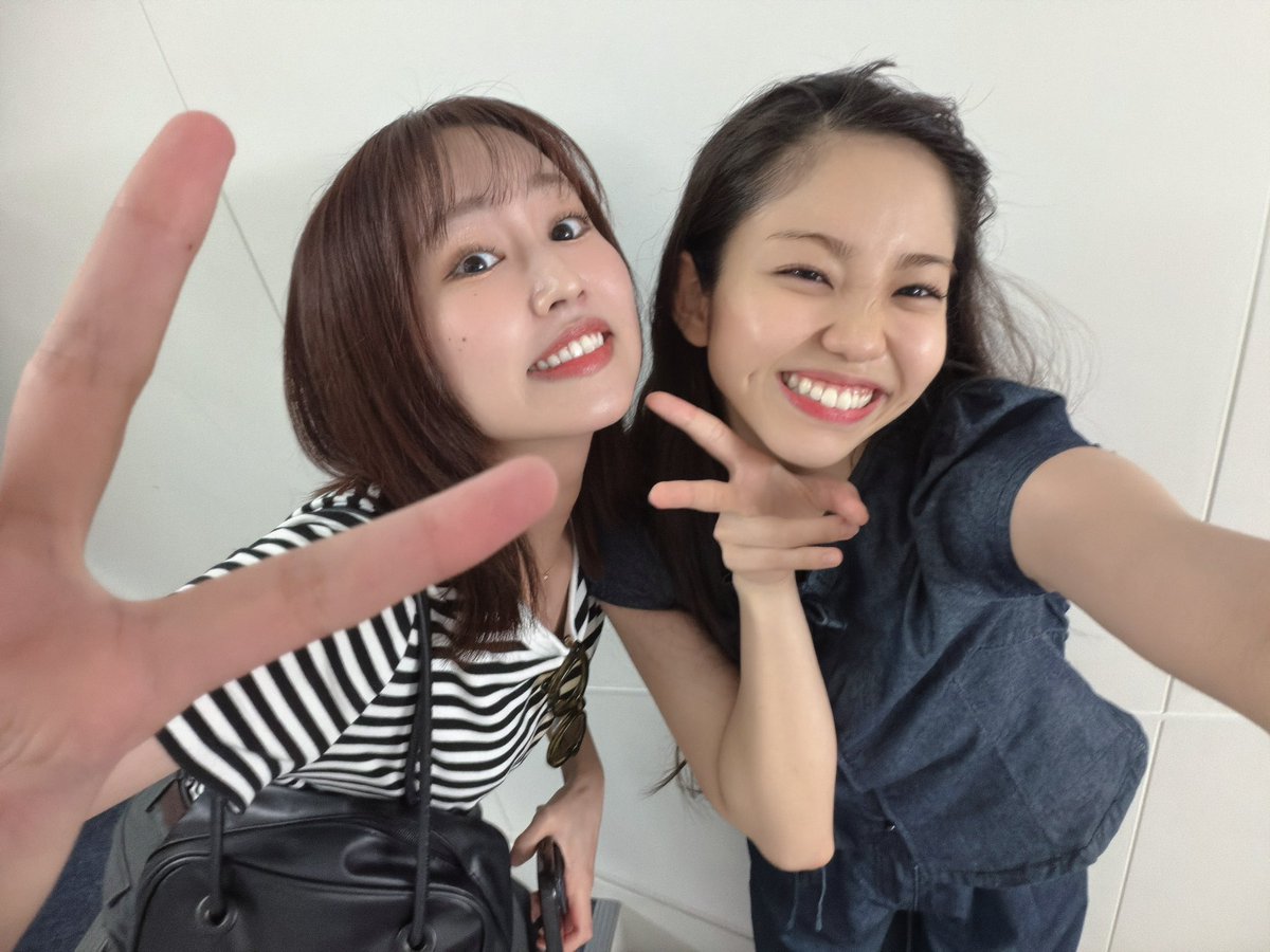 satohina1223's tweet photo. なるちゃんきてくれたでやんす✌️
アキバでメイドをやっていた時から
もう何年経ったのだろうか…
思えばあの時も守ってもらう役でしたね笑
素直な彼女が大好きです♡
なるちゃん来てくれてありが㌧㌧🐖
#ザ戦外伝 https://t.co/Jj85quoYvP