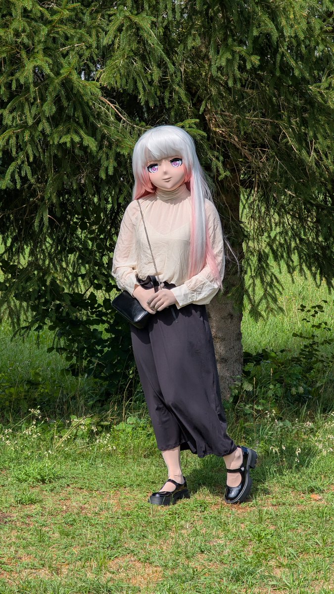 kgrtgrt's tweet photo. I may be sliiiiiiiiiiiightly late on the kiguversary post (by about 1 week, uhee...) but here it is anyway.

May the next year be even better~

📸: @GeniNeko 
#kigurumi #着ぐるみ https://t.co/t8b2eaouSh
