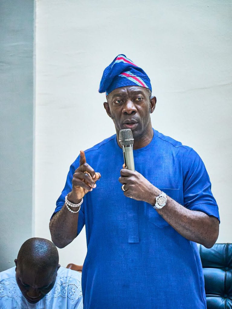 sammyculess's tweet photo. Hard work builds a stronger Oyo. A progressive government thrives when its people remain diligent and productive.

To every young person: seize the opportunities around you, build your future, and be part of Oyo's continued growth.

#Omituntun3_0 #GreaterOyo https://t.co/fIpY5tqe9l