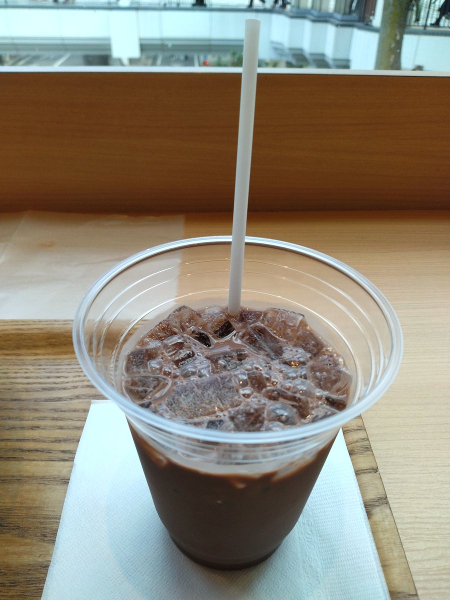 kjfujima's tweet photo. 2026年7月19日フラマンドールエキア川越店、夏野菜とスパイシーミートのタルティーヌ、枝豆ベーコンデニッシュ、トマトとオリーブのタルティーヌ、アイスココア https://t.co/mwgslPaOSI
