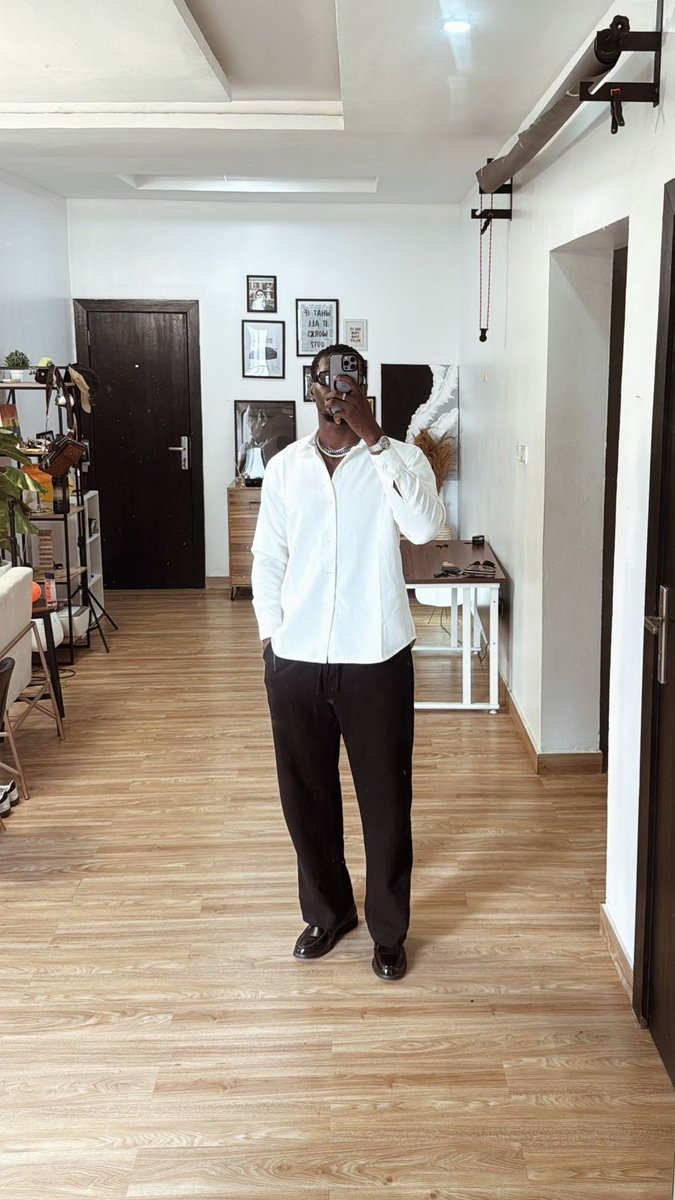 wtfay0's tweet photo. loafers>> https://t.co/UhrqGFwJjj