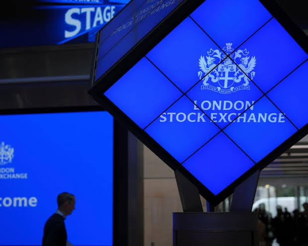 Nairametrics's tweet photo. The London Stock Exchange plans to launch 24-hour trading in 2027, joining a global push toward round-the-clock stock markets. https://t.co/jrS8pXe9La