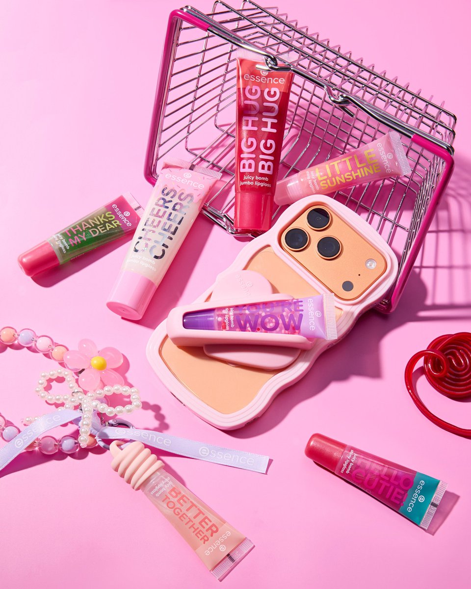 essence_ZA's tweet photo. meet the new #SayItWithJuicy trend edition: shiny, glossy, never sticky - our new JUICY BOMB lip glosses, now in regular &amp; jumbo sizes 💄

each one comes with a cute little message, plus cap charms &amp; your new fave lipgloss holder 📱

exclusively available in-store  @Dischem  🛍️ https://t.co/bLdWcyNEBs