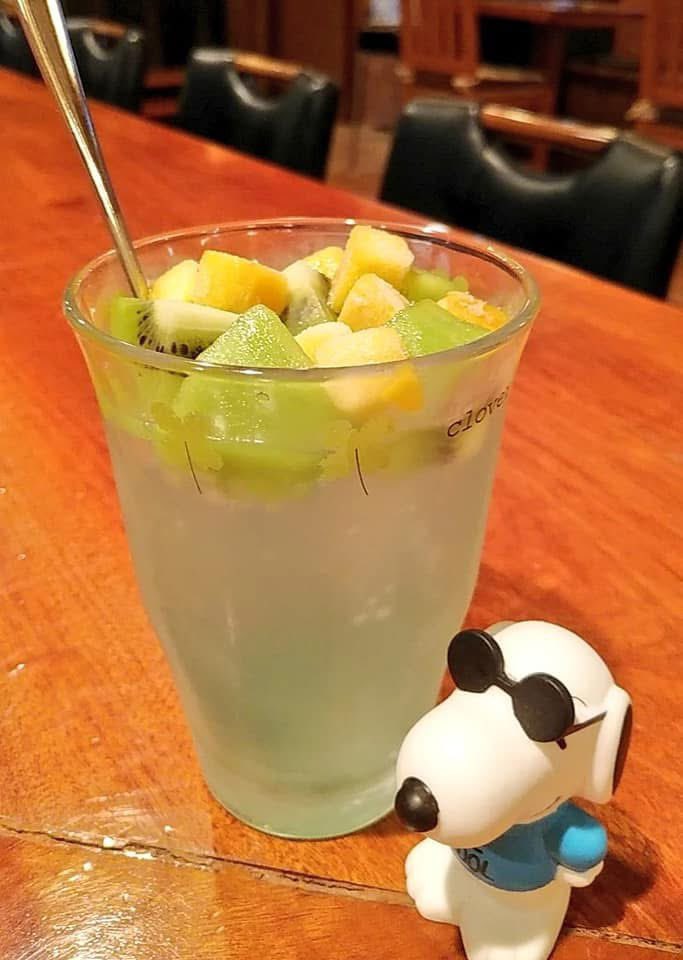 JOECOOL521853's tweet photo. BAR JOE-COOL、オープンしました🍸
相変わらず暑いですね〜
こんな時は栄養満点のキウイを使ったカクテルで栄養補給しましょ🥝 https://t.co/qm1BSpUnPK