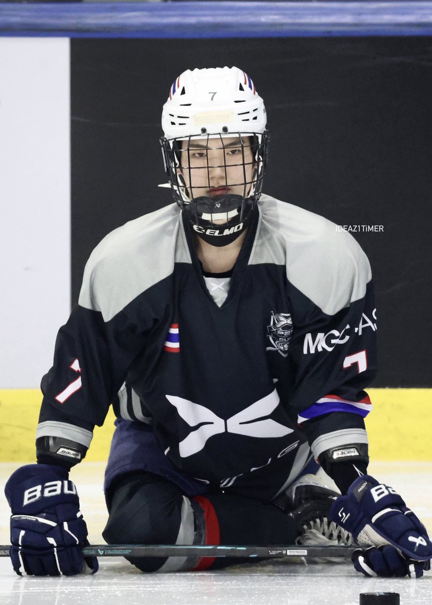 IDEAZONETIMER's tweet photo. เหมียนกันมากจีง ๆ 77 &amp; 7

#PHUTATCHAI 
#PEEMTANAT
#XPENGIceHockey https://t.co/QMQjpbm9VD