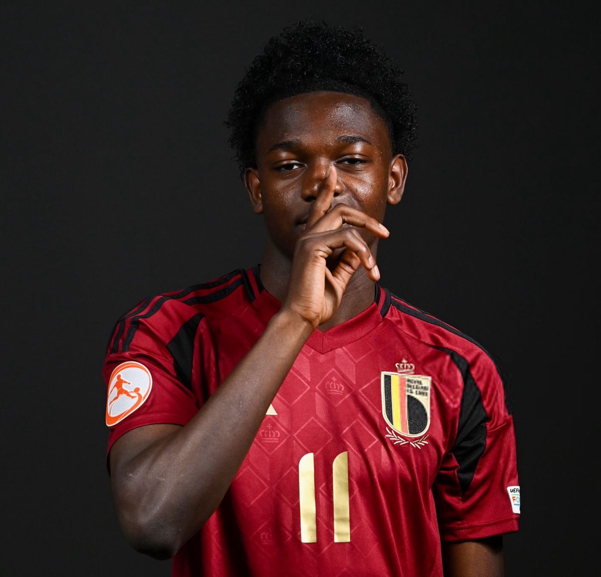 ActuFoot_'s tweet photo. 🚨 JESSE BISIWU 🇧🇪 (2008) AU FC BARCELONE, HERE WE GOOO !!! 💎💙❤️

Montant du transfert : 8,5M€ + 20% de clause à la revente. 💰

🗞️ @FabrizioRomano https://t.co/b0jcY72slH