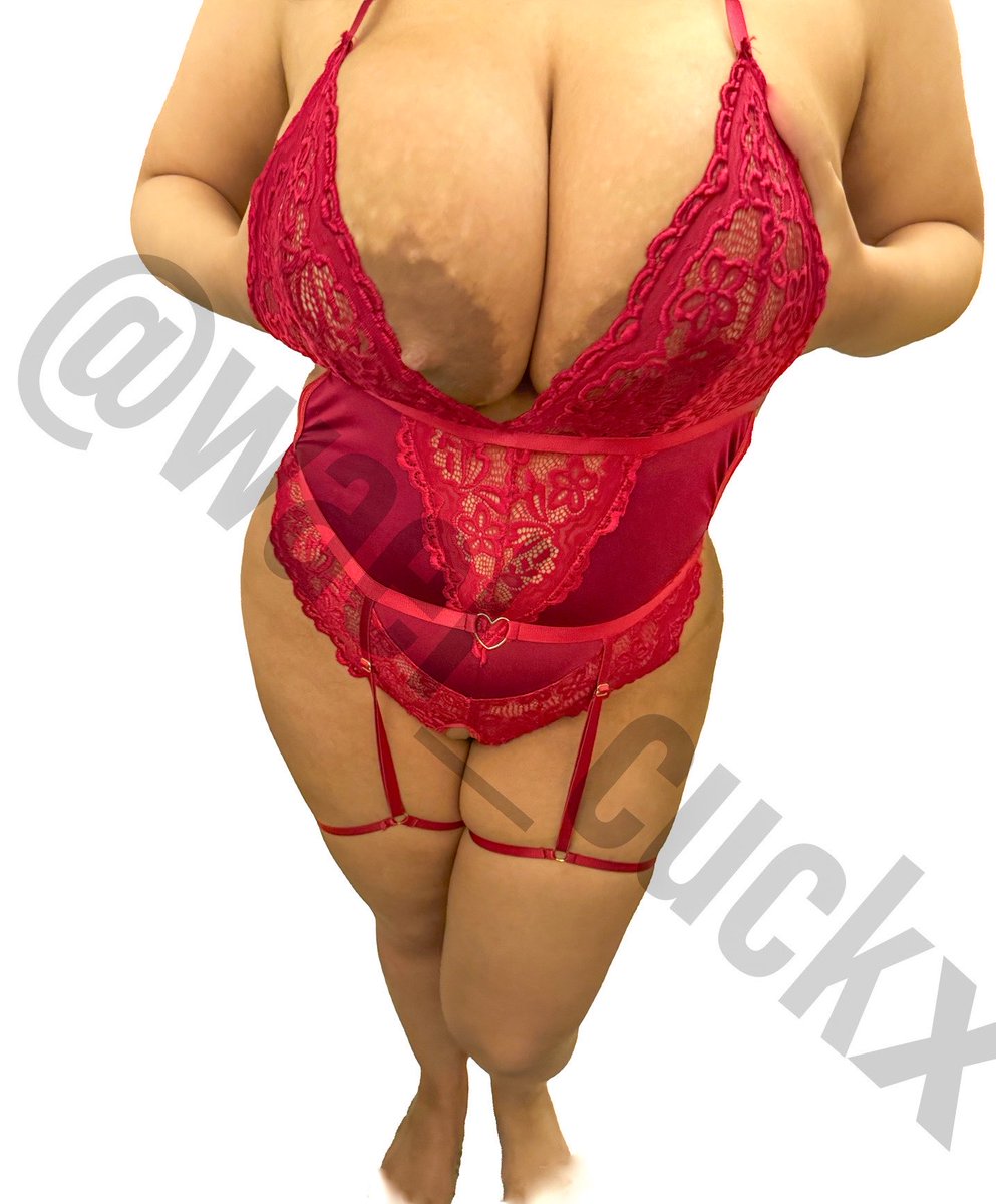 Wael_cuckx's tweet photo. صباحكم جميل ب بزاز مراتي ♥️♥️

لايك ورتويت ♥️♥️♥️

 #تبادل_زوجات #دياثة #ديوث 
#cuckold #hotwife https://t.co/7nsYNU70kf