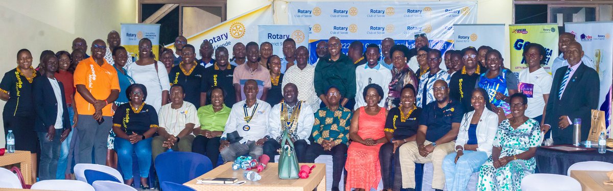 SondeRotary's tweet photo. The District  Governor @dgrotaryd9213 challenged @SondeRotary  to set the pace as @rotaryd9213  transitions into two districts in the coming RY.

He made the call as the club hosted him on his official visit during an animated fellowship held on Sunday, where members reflected on the club’s growth, impact and future aspirations.

During the fellowship, Club President @DavidNsalasatta  shared the club’s journey, achievements and strategic priorities, highlighting Sonde’s commitment to service through impactful projects across Rotary’s seven areas of focus.

“Be the club that other community-based clubs benchmark against,” DG Obai urged members, encouraging them to continue embracing innovation, growth and impactful service."  #Thread 1/4
#RotaryEyamba
#RotaryKonyo