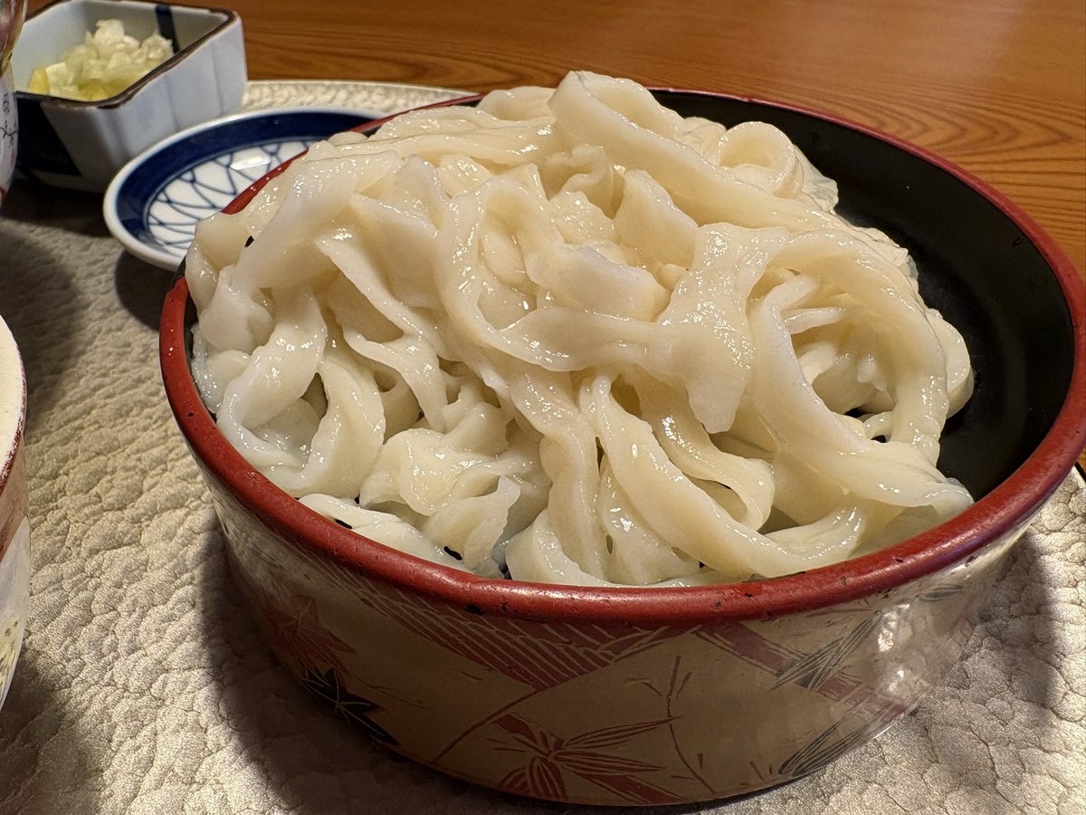 Azure_0914's tweet photo. 外気温が遂に40度超えた🫠☀️
こんな時は美味しいもの食べなきゃｽﾞﾝ(ง ˙˘˙ )วｽﾞﾝ

北関東に多いらしい外観のおしゃれなお店【いっちょう】初実食🍴
メニュー豊富過ぎてまた他のも食べに行きたいｽﾞﾝ(ง ˙˘˙ )วｽﾞﾝ https://t.co/NO2axBVvcc