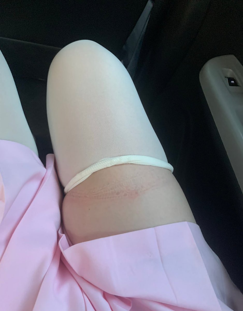 milose50544's tweet photo. 我被玩没电了 https://t.co/cbTVq6GO9z