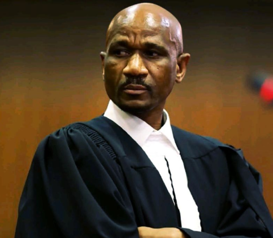 Newzroom405's tweet photo. [BREAKING NEWS] Legal Practice Council says Malesela Teffo remains struck from the roll of advocates, and his readmission has not been considered.

#Newzroom405 https://t.co/ZPJtaWxX7x