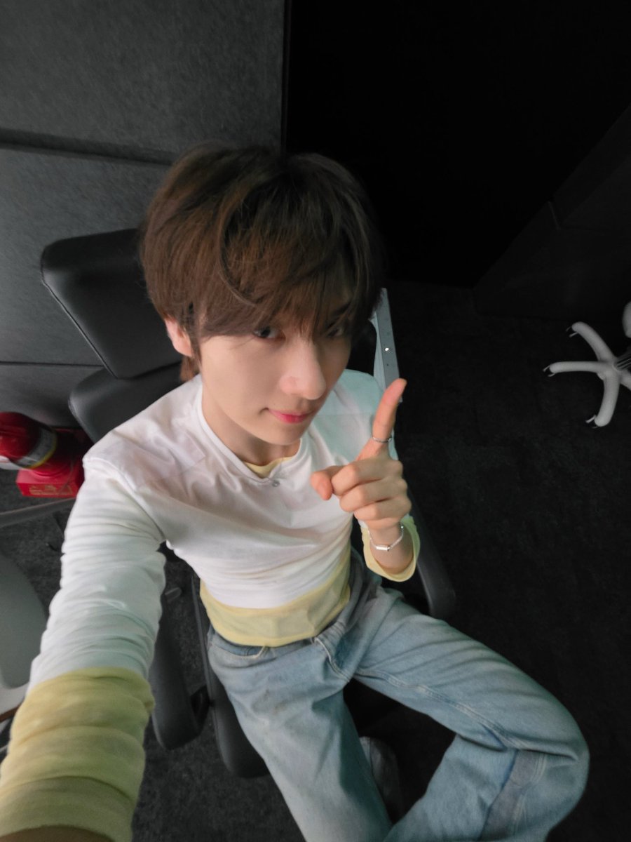 wantchuni's tweet photo. 팔도길고다리도긺 https://t.co/OxWiVO6jvM
