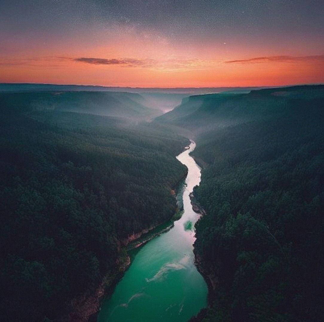 MaryHuffma78494's tweet photo. The perfect sleep is when you drift off without trying, dream something vague but pleasant, and wake up feeling like you time-traveled. https://t.co/5ZyypQlAS3