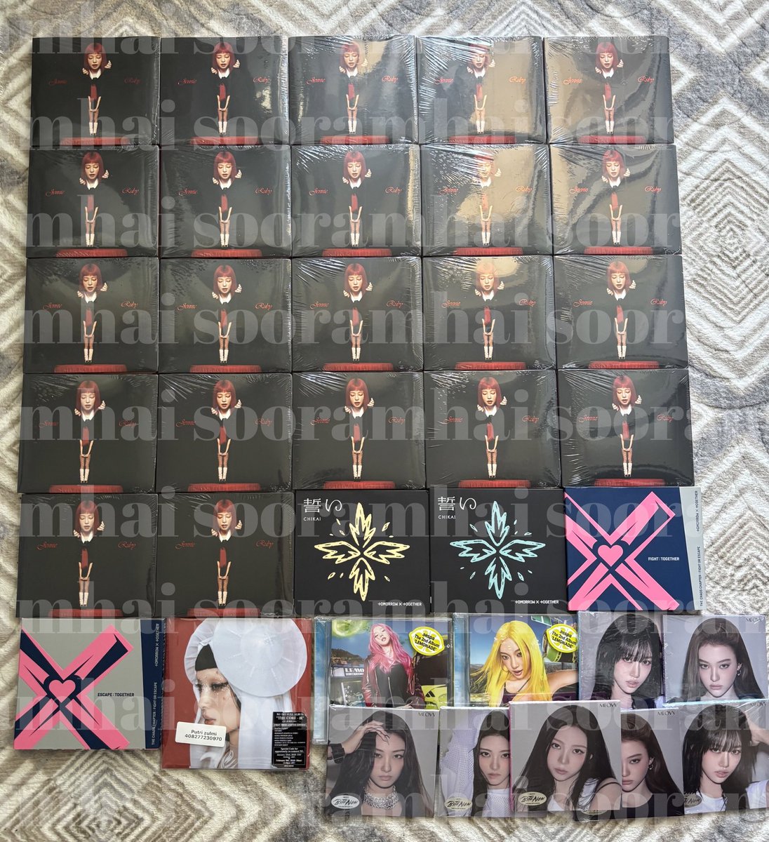 sooramhai's tweet photo. kr/ina wh box2-3 #sooramarrivals https://t.co/j0nAyjojec