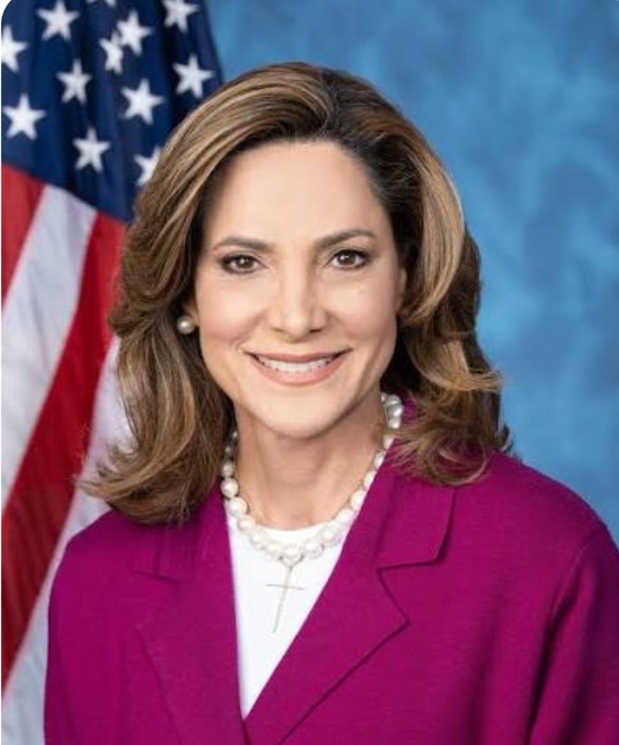 RealHickory's tweet photo. 50 House Republicans are still pushing hard behind closed doors for Defacto amnesty HR 9535 for illegals working on American farms!

Republican Ringleaders Maria Salazar and Glenn Thompson are leading the push to pass this garbage before the midterms!

NO AMNESTY, PERIOD!!! https://t.co/SwRNitPhgl