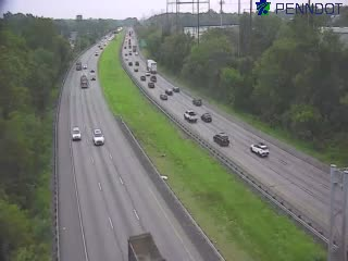 tmabucks's tweet photo. Commuter reminder you can always view photos & videos of current I-295/I-95 traffic conditions at https://t.co/Xa63lXNzuN before hitting the road!
#95Revive | @511PAPhilly https://t.co/Q6LXtXWDtw