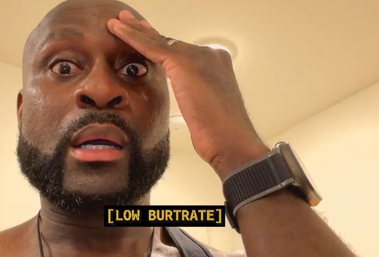 de_dustybones's tweet photo. @bumblebung44bf @SquidViciousMMA Aw man you cut off Burt staring at his stream for almost 3 minutes wondering what to do. It ties the whole video together. https://t.co/YeJ1YOBJ5M
