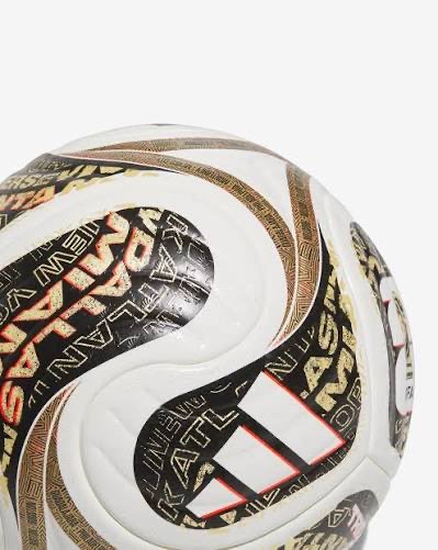 DP_Jorge's tweet photo. @madapls @Joaquinho_BJ La final se jugo con este balón, por si no les dio tiempo a mirarlo. https://t.co/sUFbb0BGAl