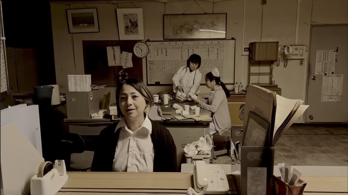 kichigaihakase's tweet photo. YouTubeで公開されている20分ほどの短編ホラー映画『そしにえ』長編版の完成に合わせ本日7月21日をもって公開を終了されるそうです。実際に開催されたお化け屋敷イベントの前日譚として、廃病院で撮影されたこの短編ホラー映画を鑑賞できるのは本日まで...最後にもう一度YouTubeで鑑賞してきます👻 https://t.co/8nna0V8BVt