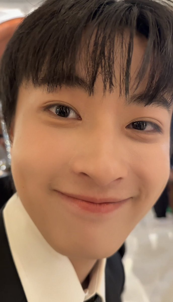 lovelymoonday's tweet photo. น่ารักงะอ้วน 😭🤲🏻 https://t.co/T4XUA1eRLh