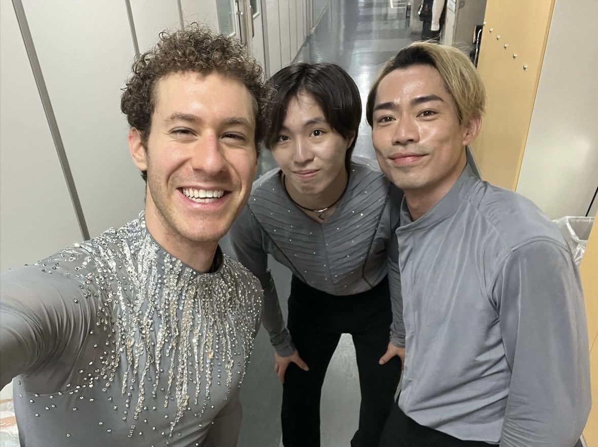 purplearashi's tweet photo. #PIW横浜 OPの #かなだい 
大輔さんの衣装がいつの時のかどうしてもわからなくてご本人にお聞きしたら、フレンズのコラボの時のだと教えて頂いたのですが、それでもピンと来ず…録画を探して2024年のアボット振り付けのエクソジェネシスと判明。台風で断念した年でした😢→
https://t.co/f4FLpCb7w3 https://t.co/HhnCrgKFqZ