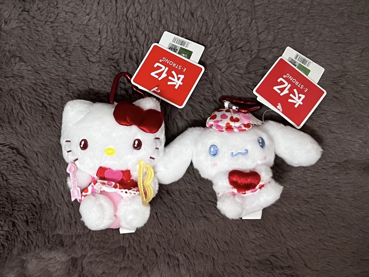 CC4626's tweet photo. ✴︎ wts/พร้อมส่ง ✴︎ 
พวงกุญแจ sanrio ลิขสิทธิ์แท้ (ไม่เคยห้อยเลยค่ะ)

ชิ้นละ 150฿

📦 ส่งฟรีลทบ.
#ตลาดนัดซานริโอ้ #ตลาดนัดsanrio https://t.co/67rCbggVYO