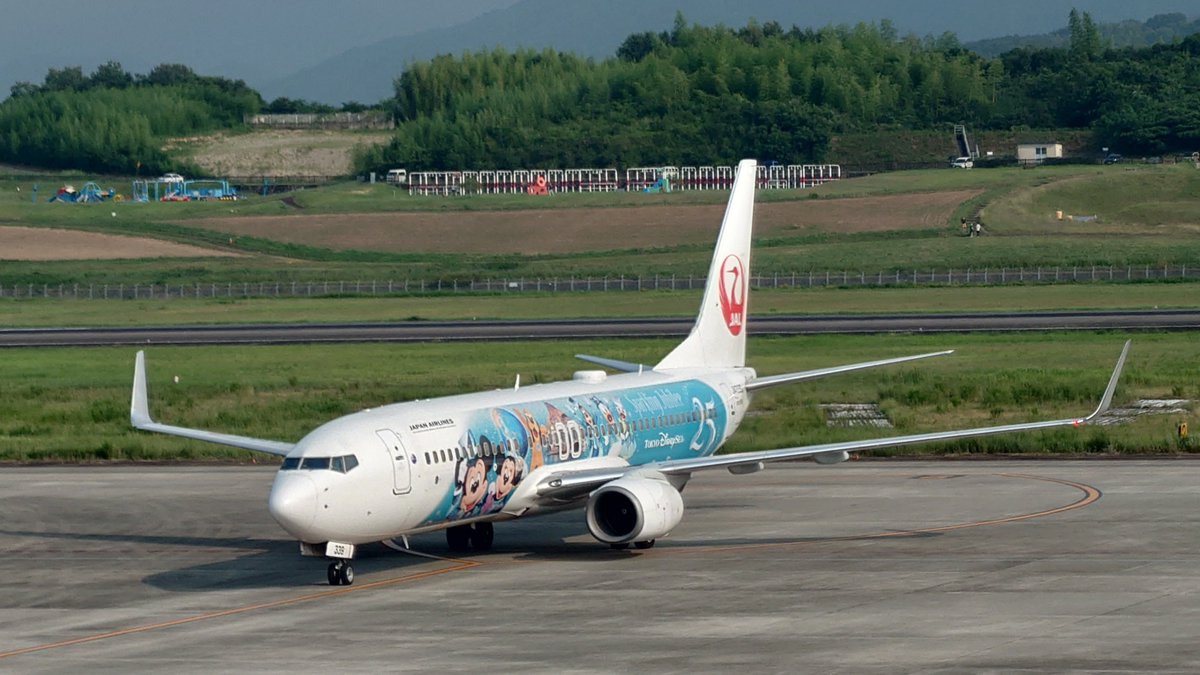ZEN9282's tweet photo. これに乗るためにきのうチケットとって東京着いたけどどうする？ https://t.co/z3EjQGpSPh